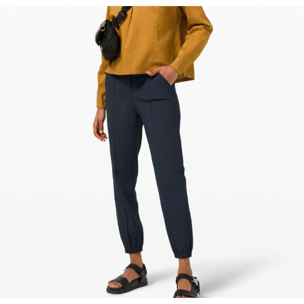 Women Lululemon Warpstreme High-Rise 7/8 Jogger True Navy Size 25